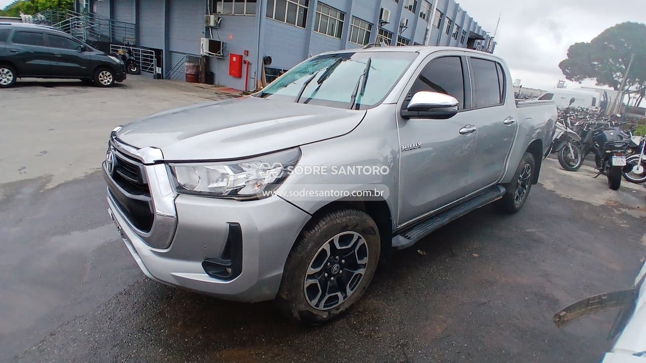 Toyota Hilux 2024 — foto 3