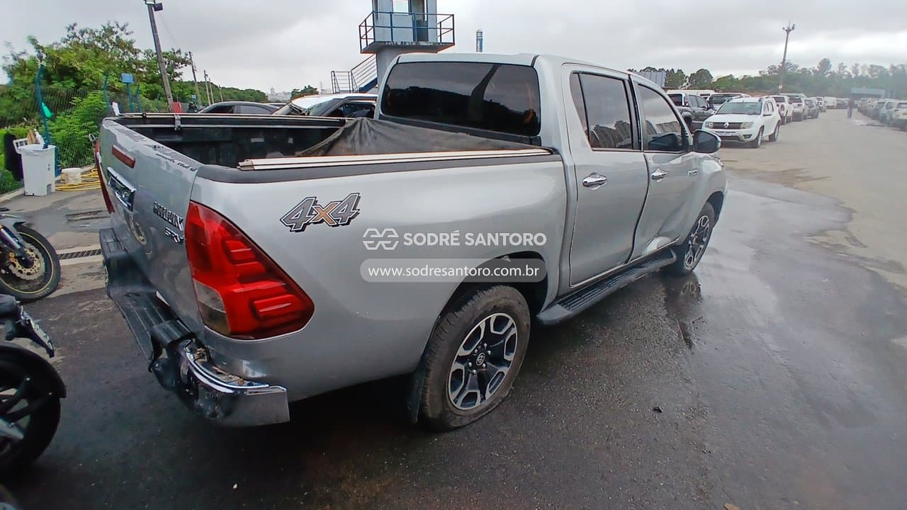 Toyota Hilux 2024 — foto 4