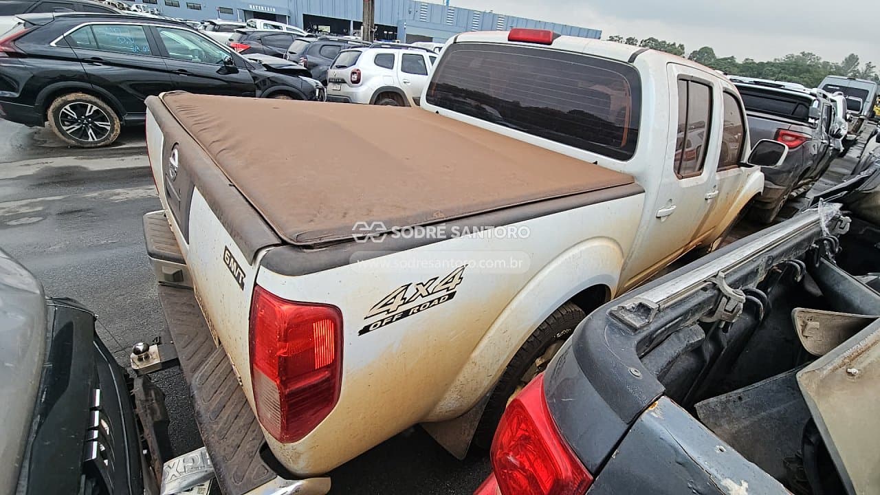 Nissan Frontier Xe 4x4 2013 — foto 4