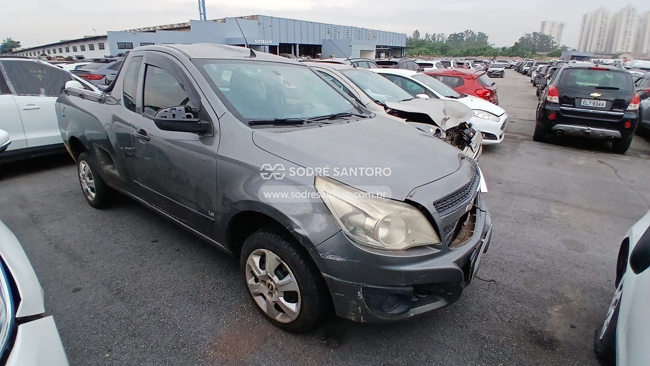 Chevrolet Montana Ls 2012 — foto 1