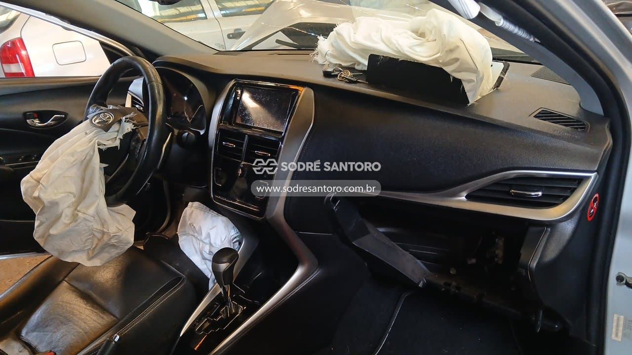 Toyota Yaris Xls At 2019 — foto 5