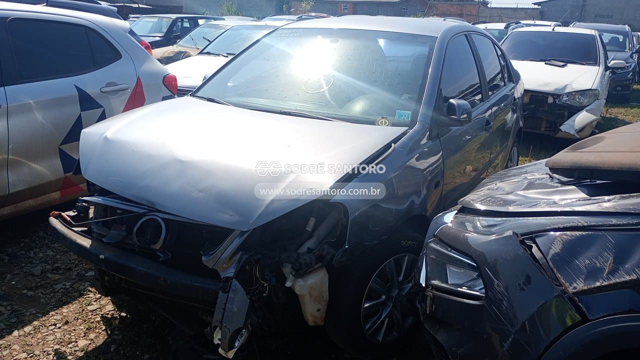 Volkswagen Polo Sedan 1.6 2007 — foto 3
