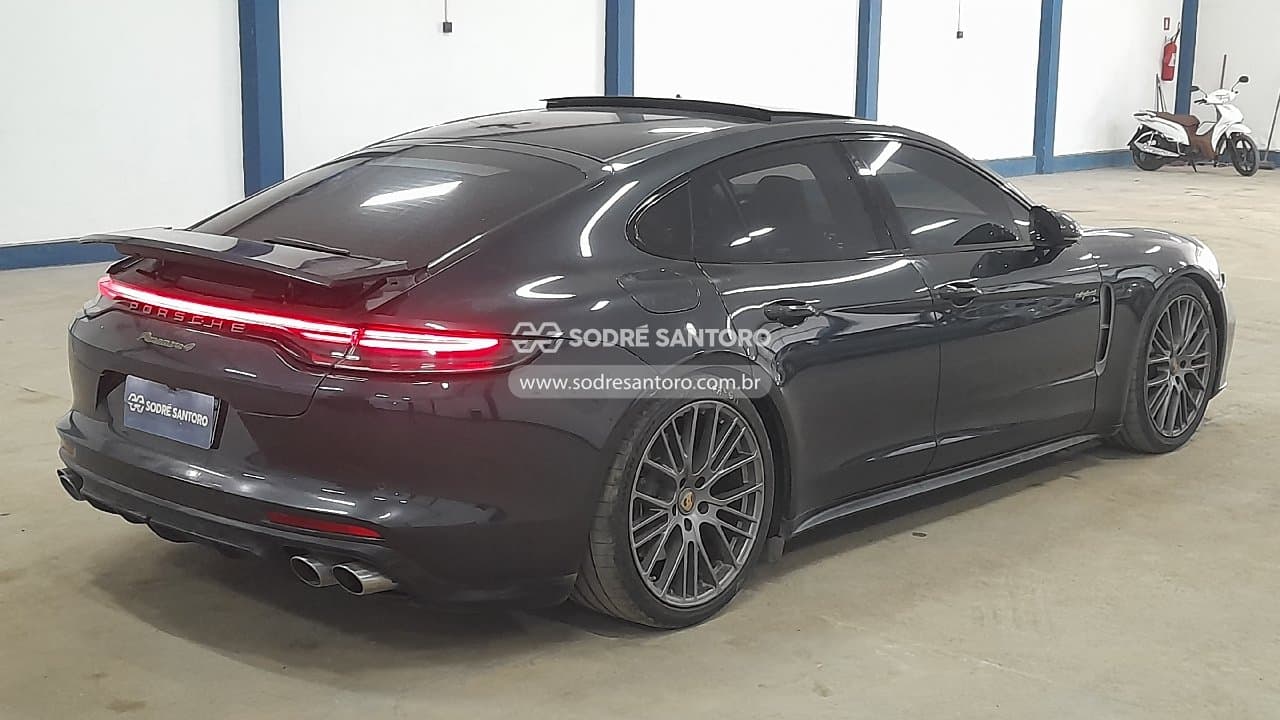 Porsche Panamera 4ehyb 2023 — foto 4