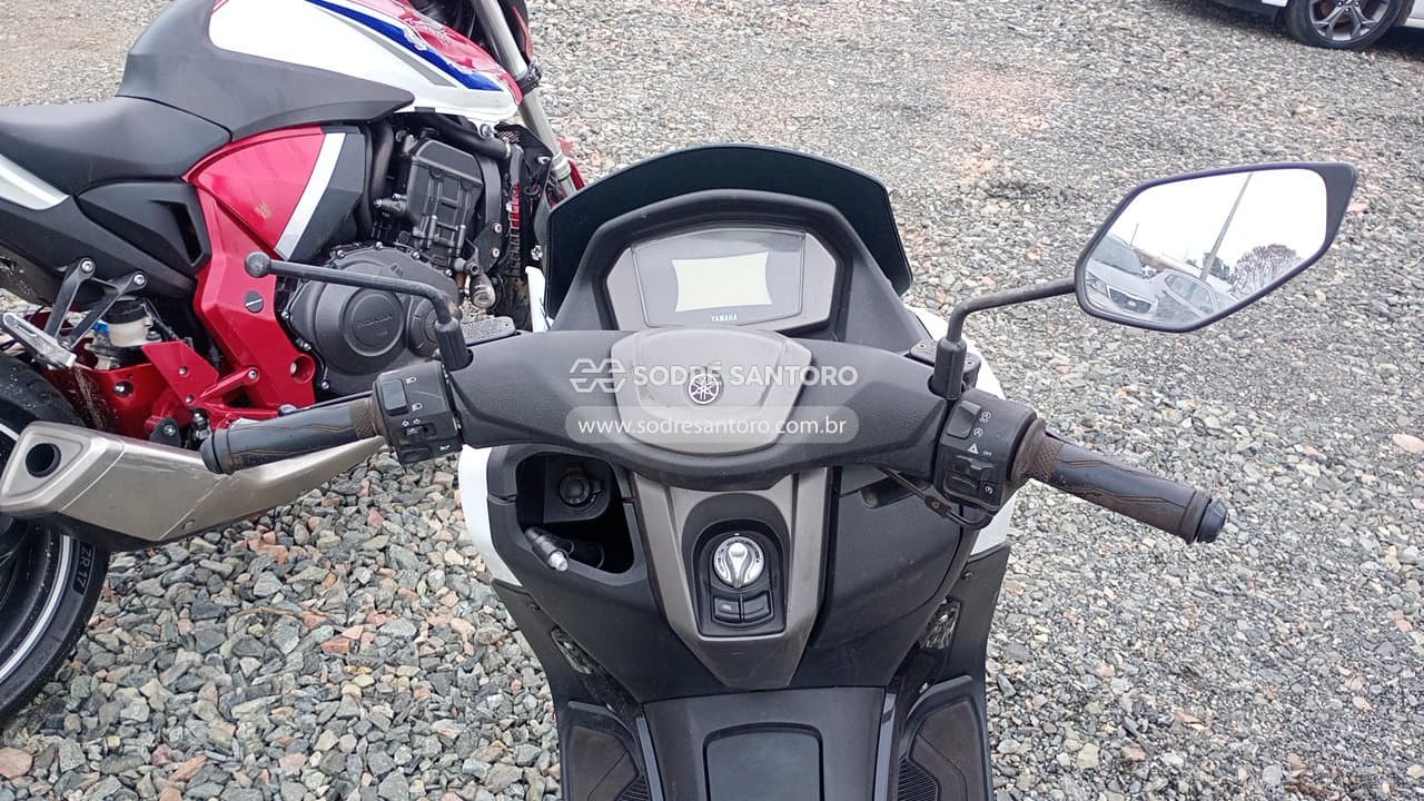 Yamaha Nmax 160 2022 — foto 11
