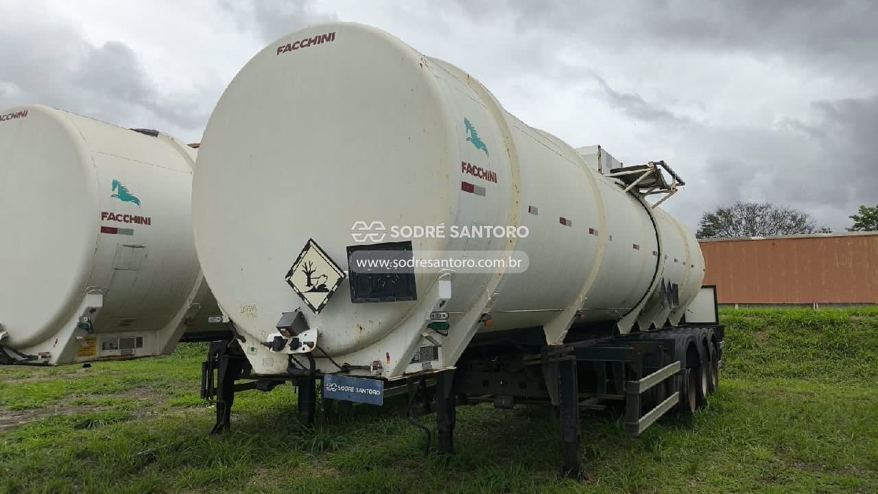 Outros Semi Reboque Bitrem Tanque Traseiro 2021 — foto 4