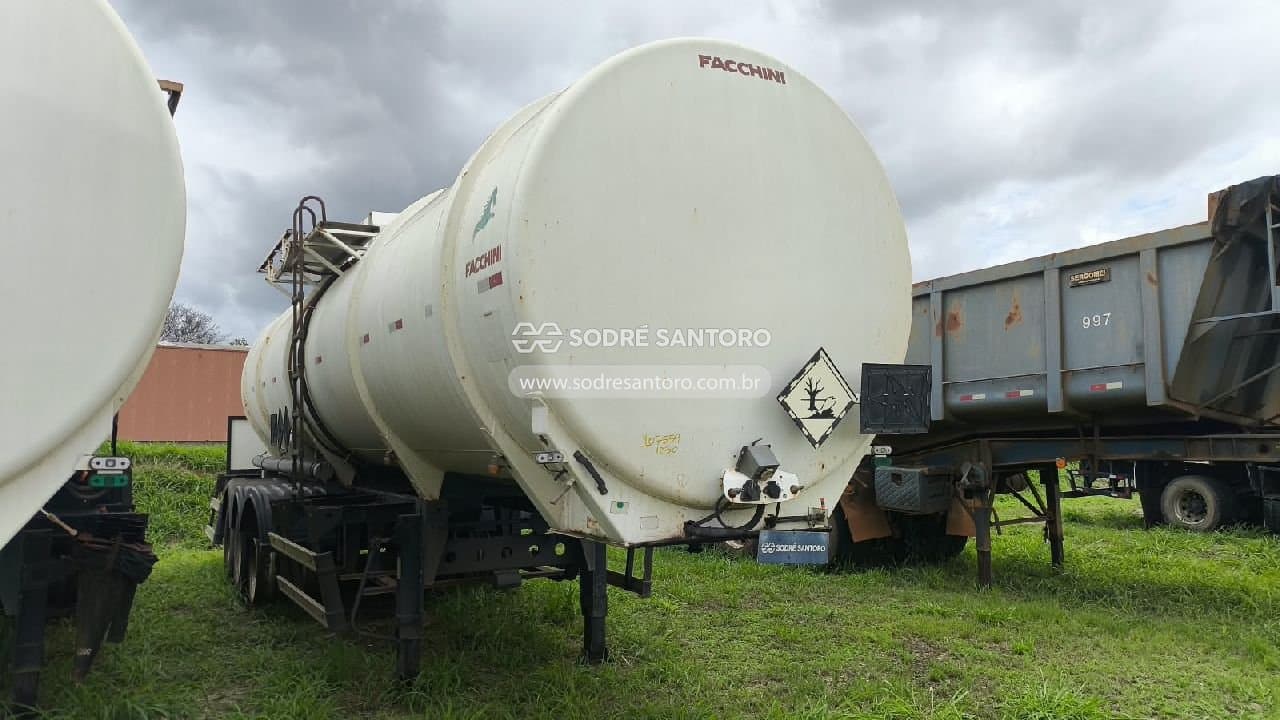 Outros Semi Reboque Bitrem Tanque Traseiro 2021 — foto 2
