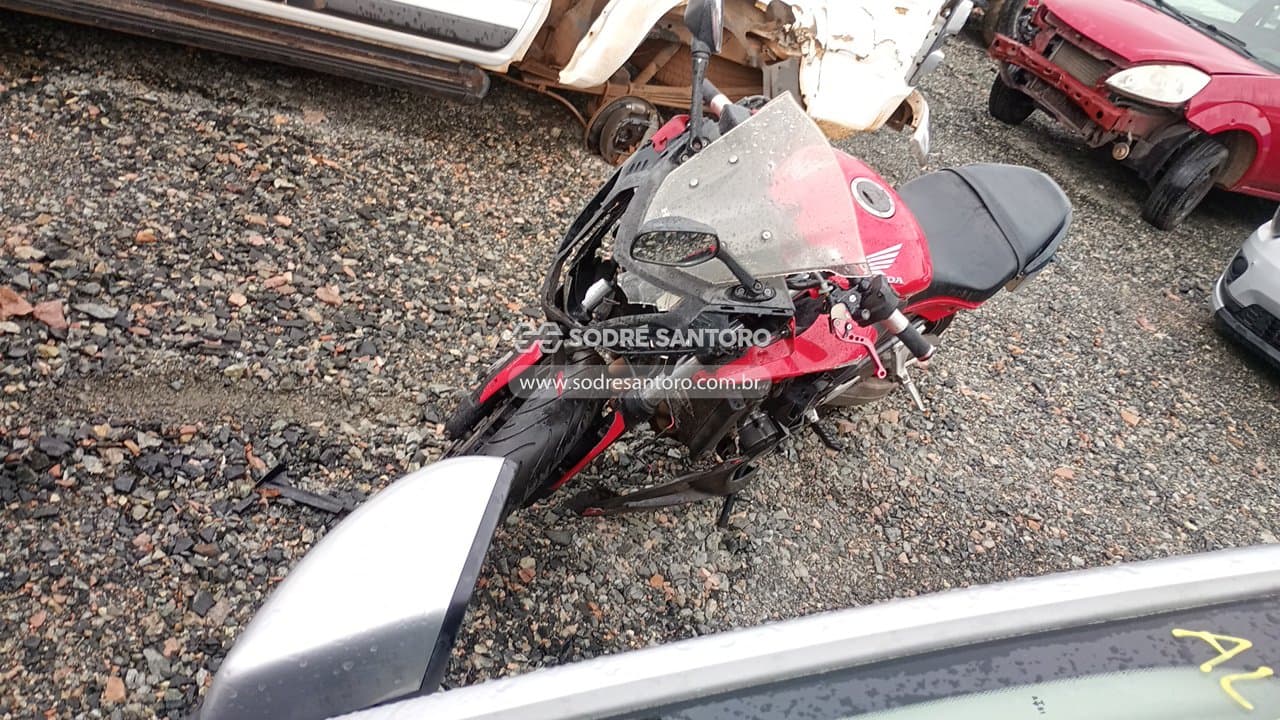 Honda Cbr 650f 2015 — foto 3