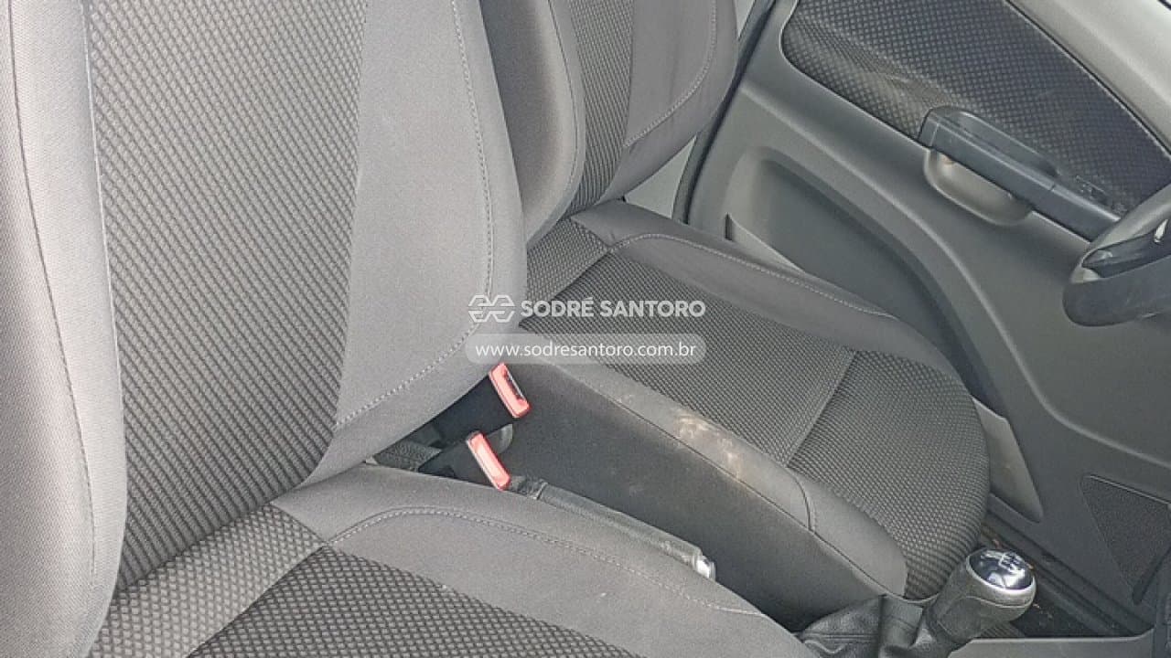 Volkswagen Voyage Cl Mbv 2017 — foto 8