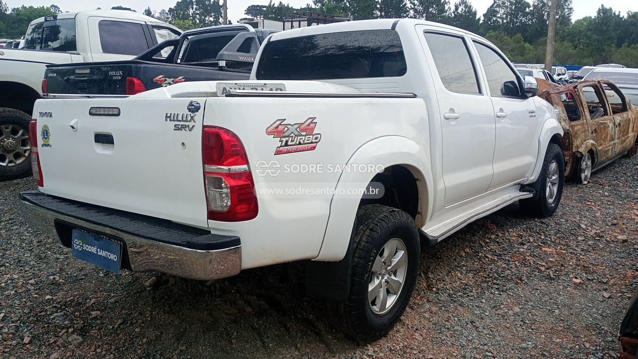 Toyota Hilux Cd4x4 Srv 2014 — foto 4