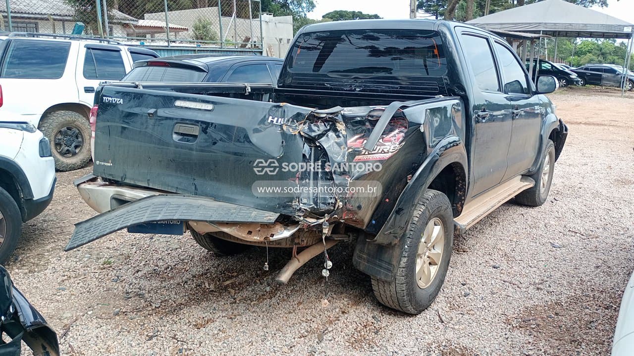 Toyota Hilux Cd4x4 Srv 2013 — foto 4