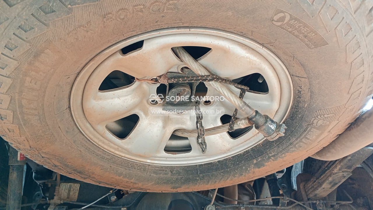 Toyota Hilux Cd4x4 Srv 2013 — foto 10