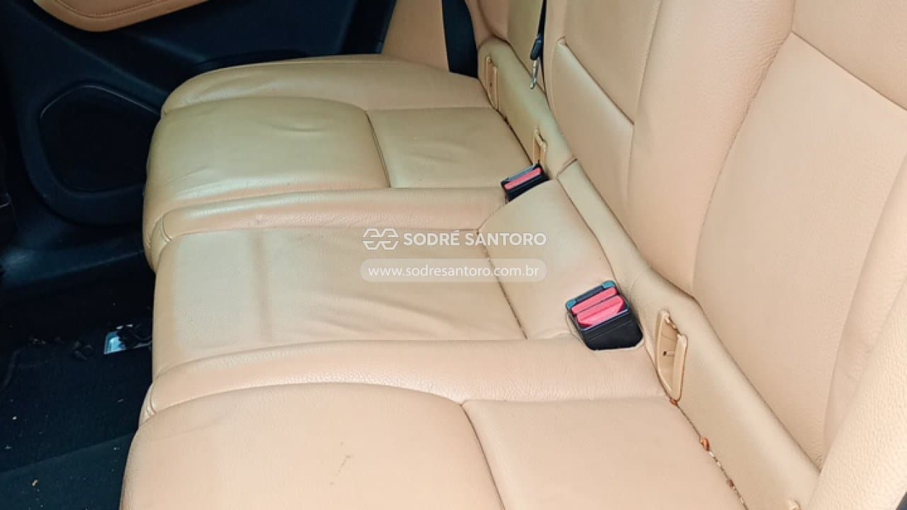 Volvo Xc60 D5 Momentum 2019 — foto 11