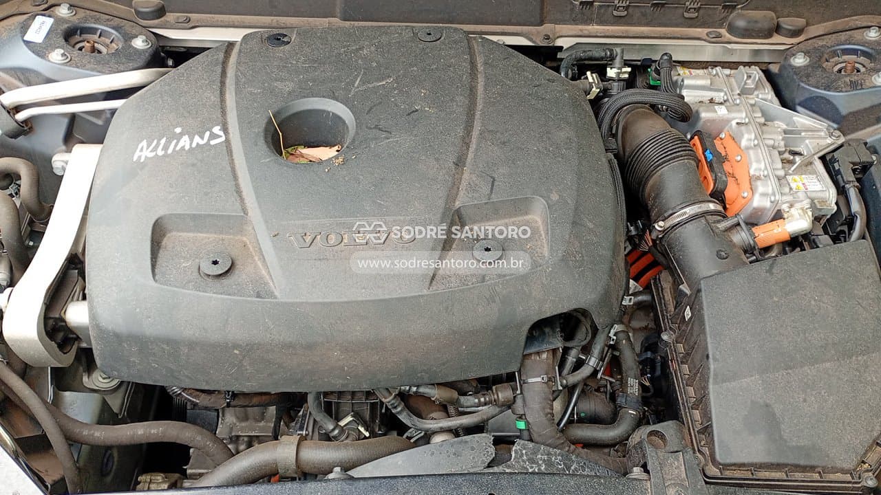 Volvo Xc60 T8 Plus 2023 — foto 5