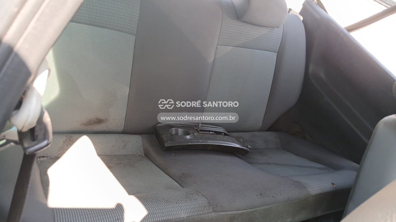 Volkswagen Gol Special 2003 — foto 10