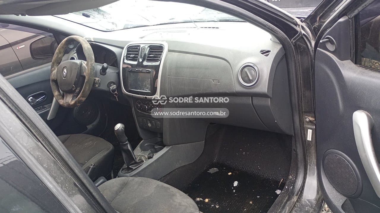 Renault Sandero Expr 10 2016 — foto 8