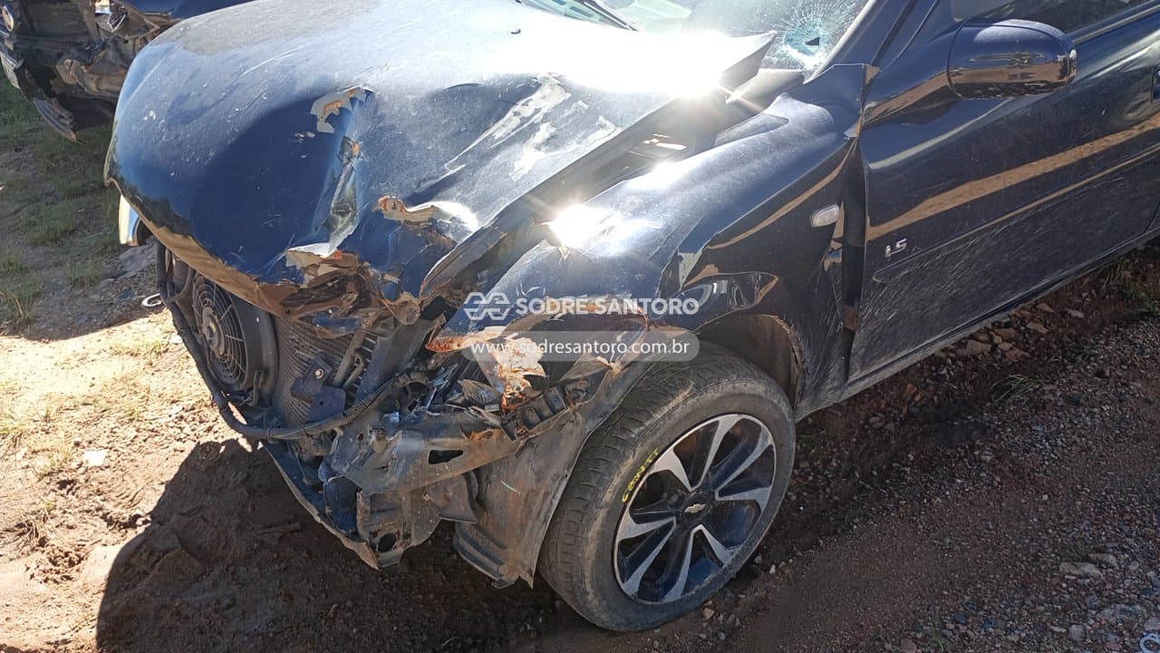 Chevrolet Classic Ls 2011 — foto 12