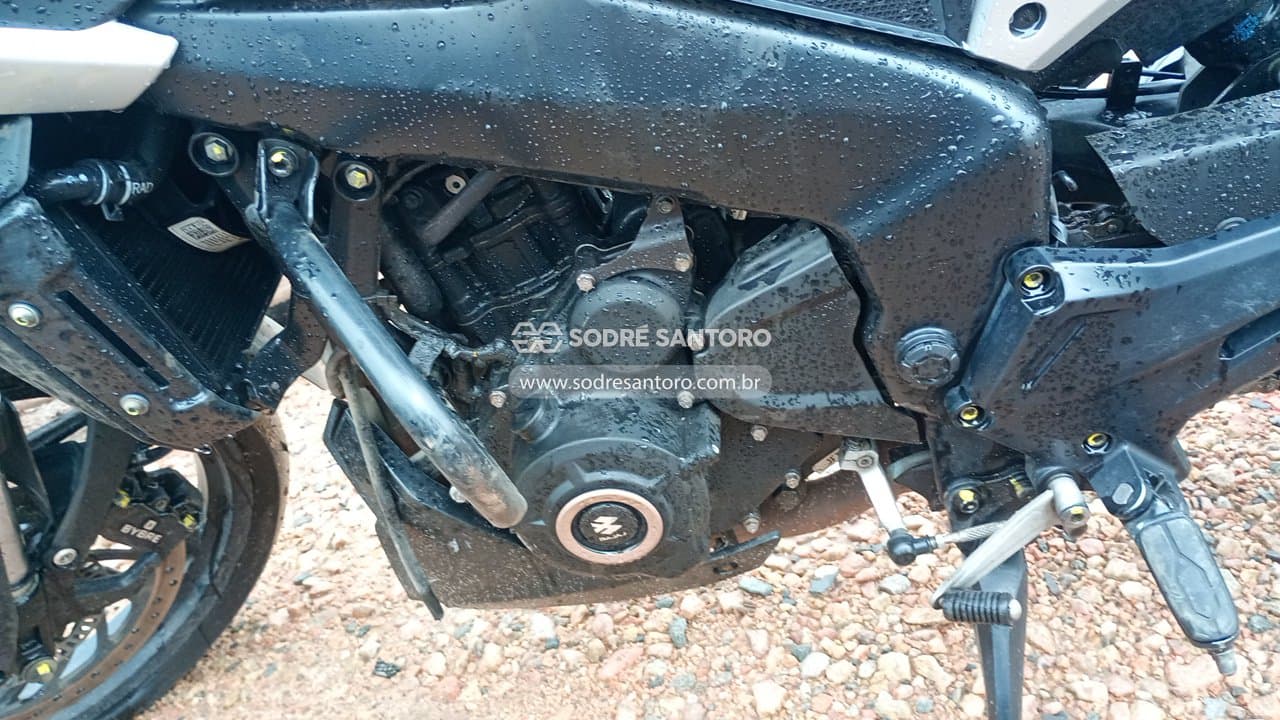Bajaj Dominar D250 2025 — foto 6