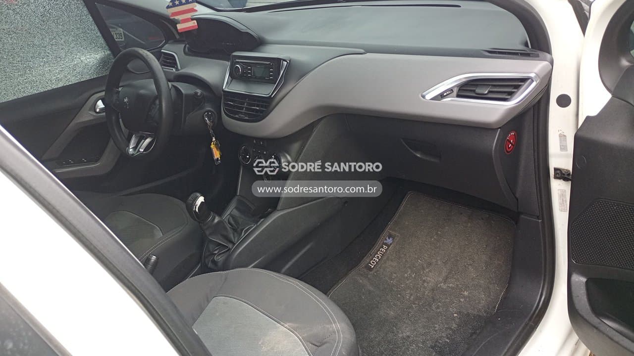 Peugeot 208 Active 2016 — foto 8