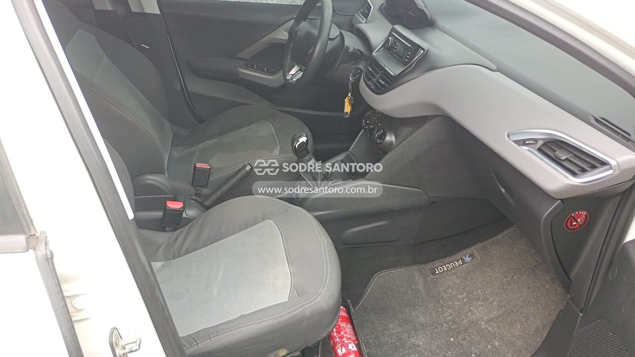 Peugeot 208 Active 2016 — foto 9