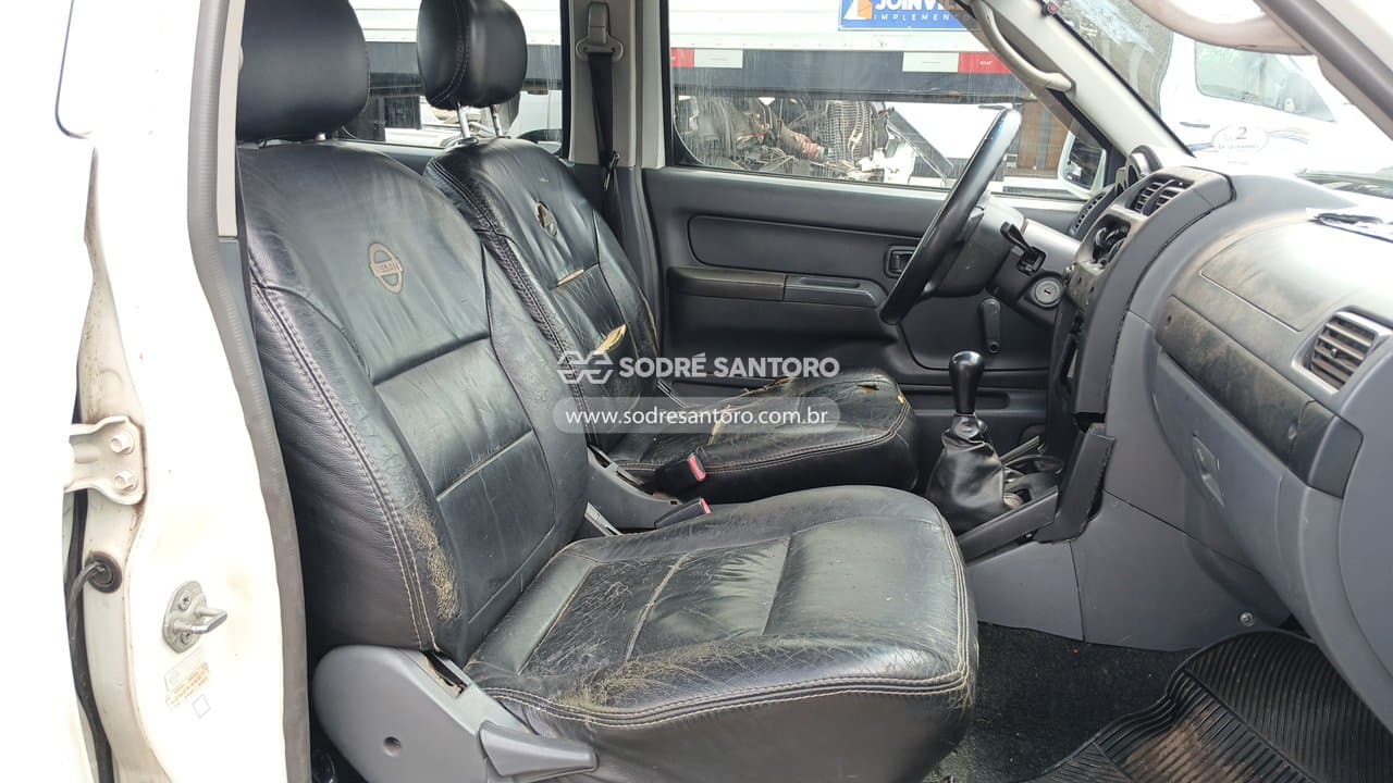 Nissan Frontier 4x4 Xe 2008 — foto 9