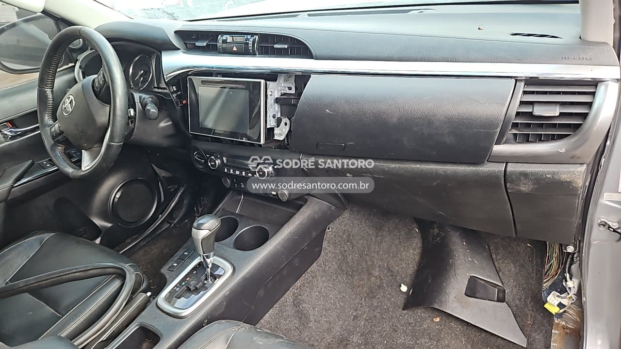 Toyota Hilux 2022 — foto 7