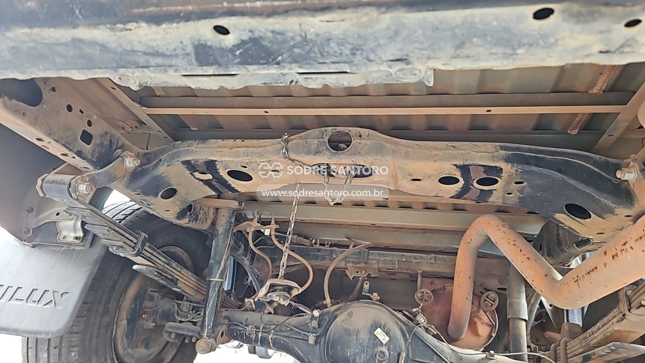 Toyota Hilux 2022 — foto 9