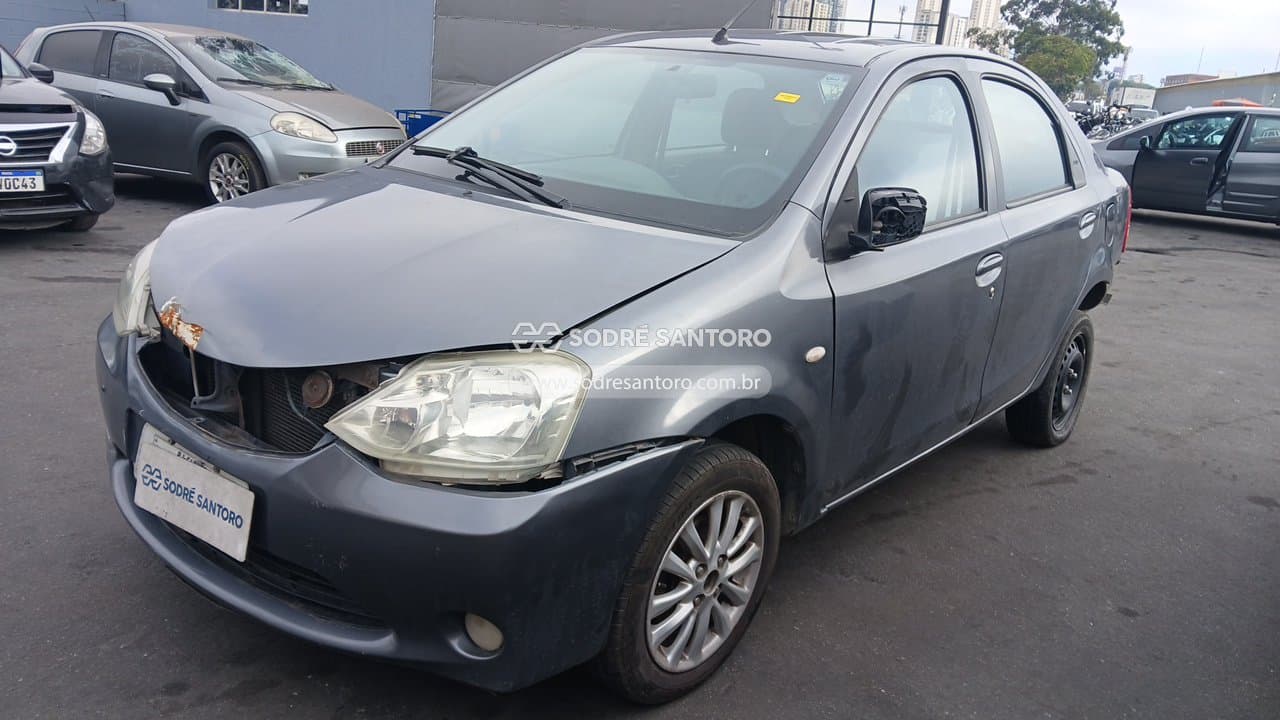 Toyota Etios Sd Xls 2013 — foto 3