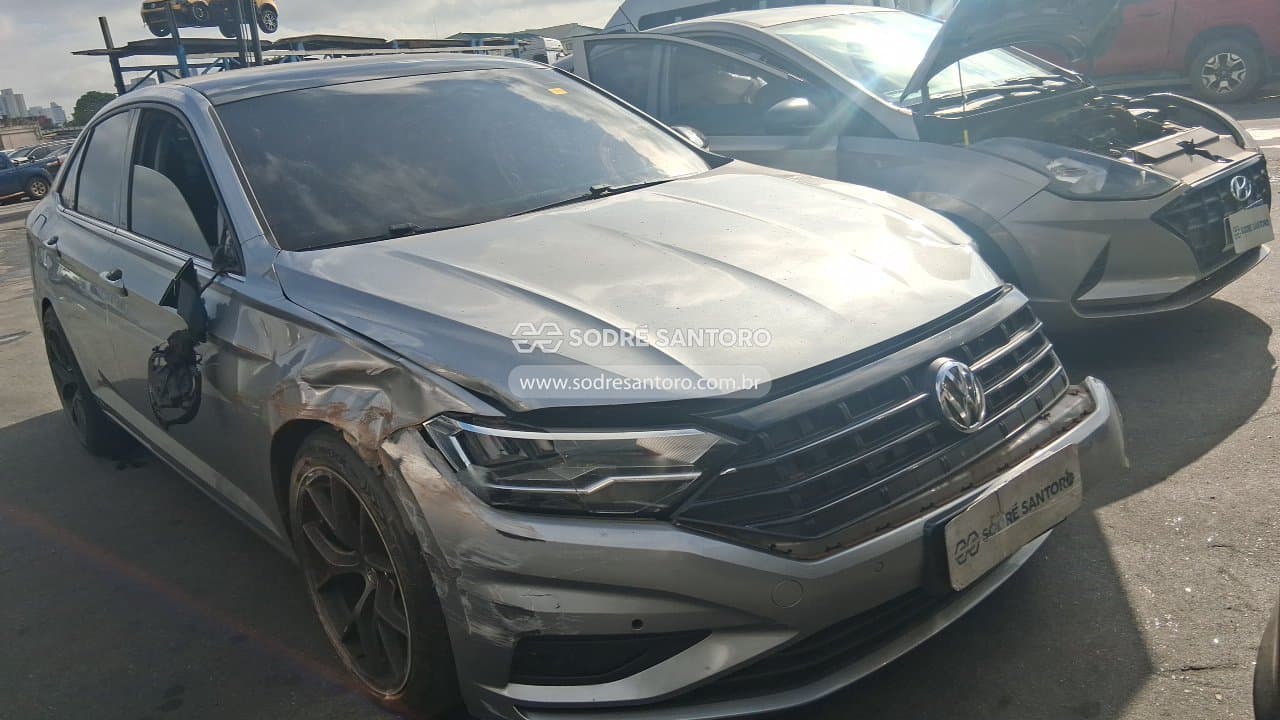 Volkswagen Jetta Cl Af 2020, prata