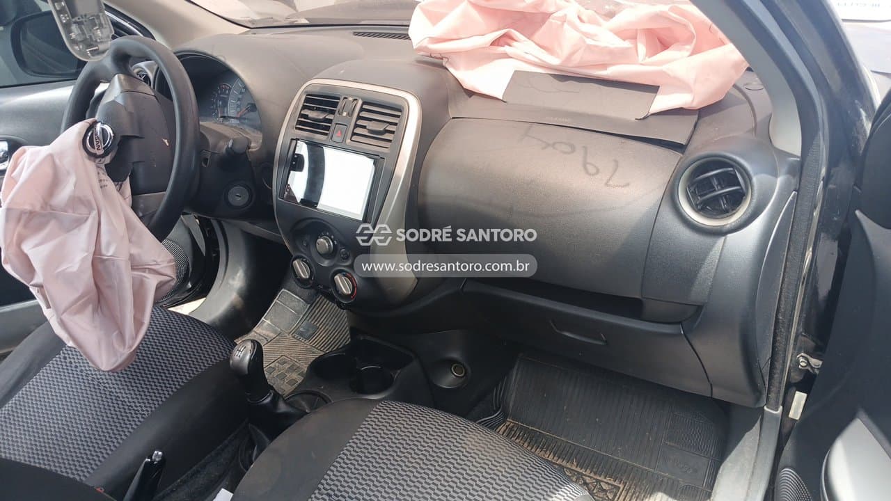 Nissan March 10s 2015 — foto 8