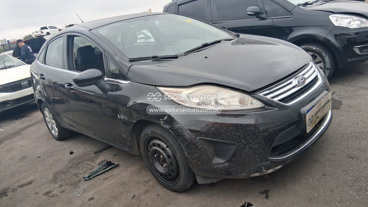 Ford Fiesta Se 2011 — foto 1