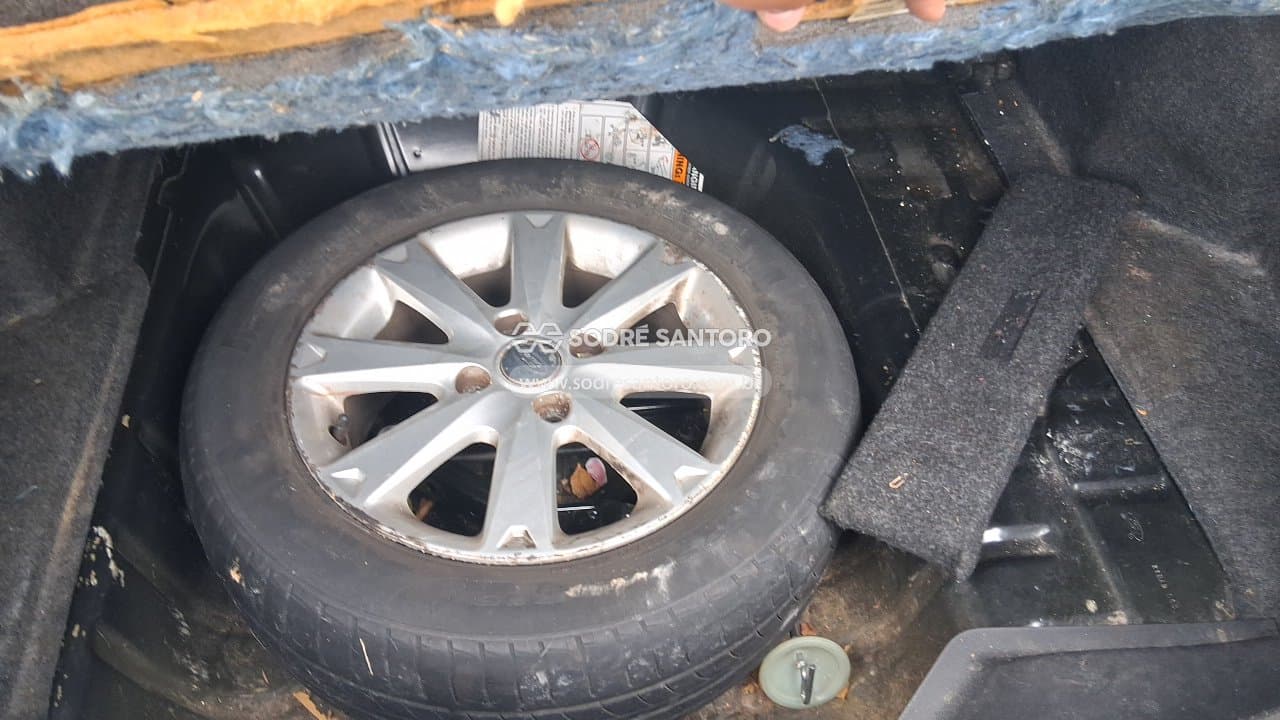Ford Fiesta Se 2011 — foto 10