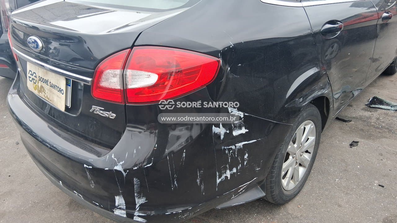 Ford Fiesta Se 2011 — foto 11