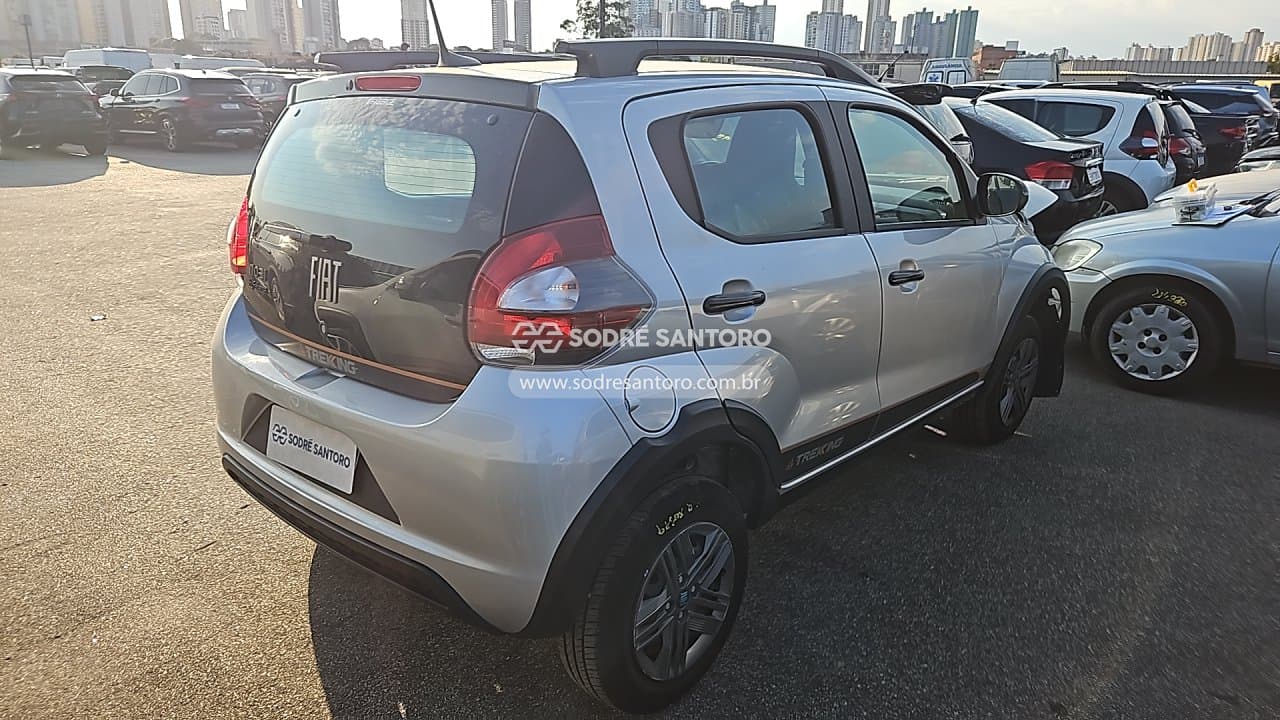 Fiat Mobi Trekking 1.0 Mt 2026 — foto 4