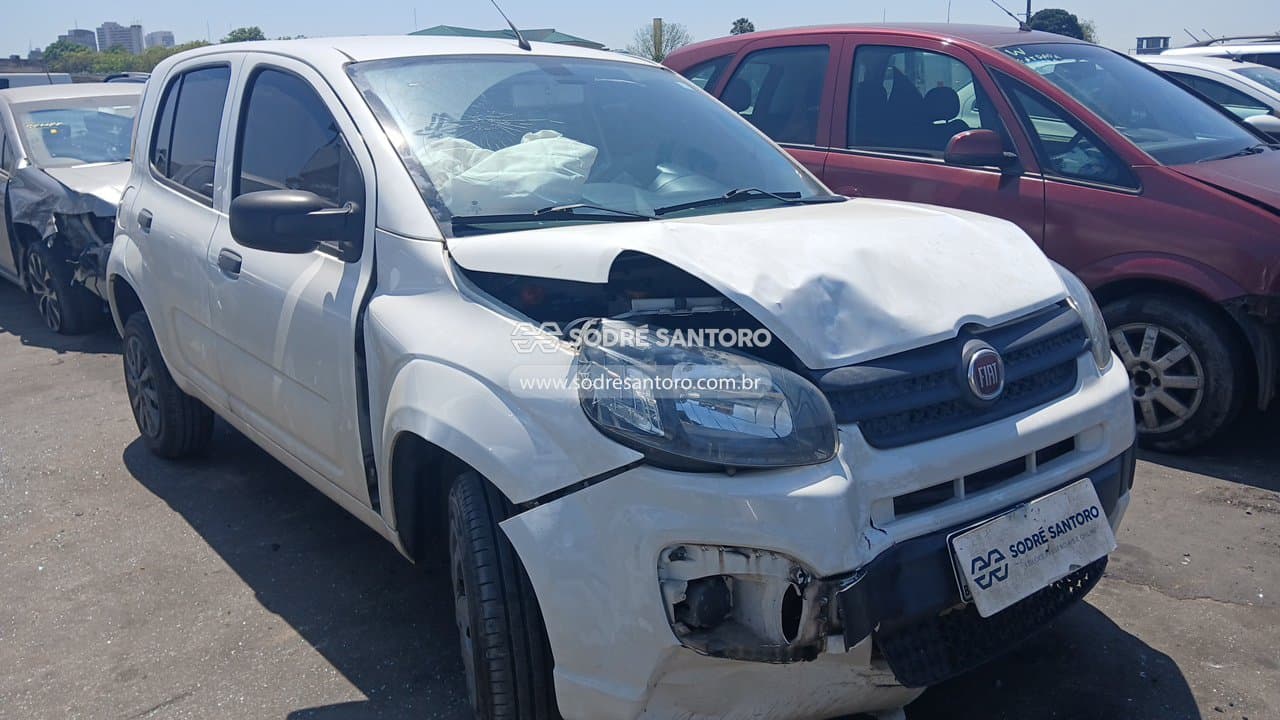 Fiat Uno Attractive 1.0 2021, branca