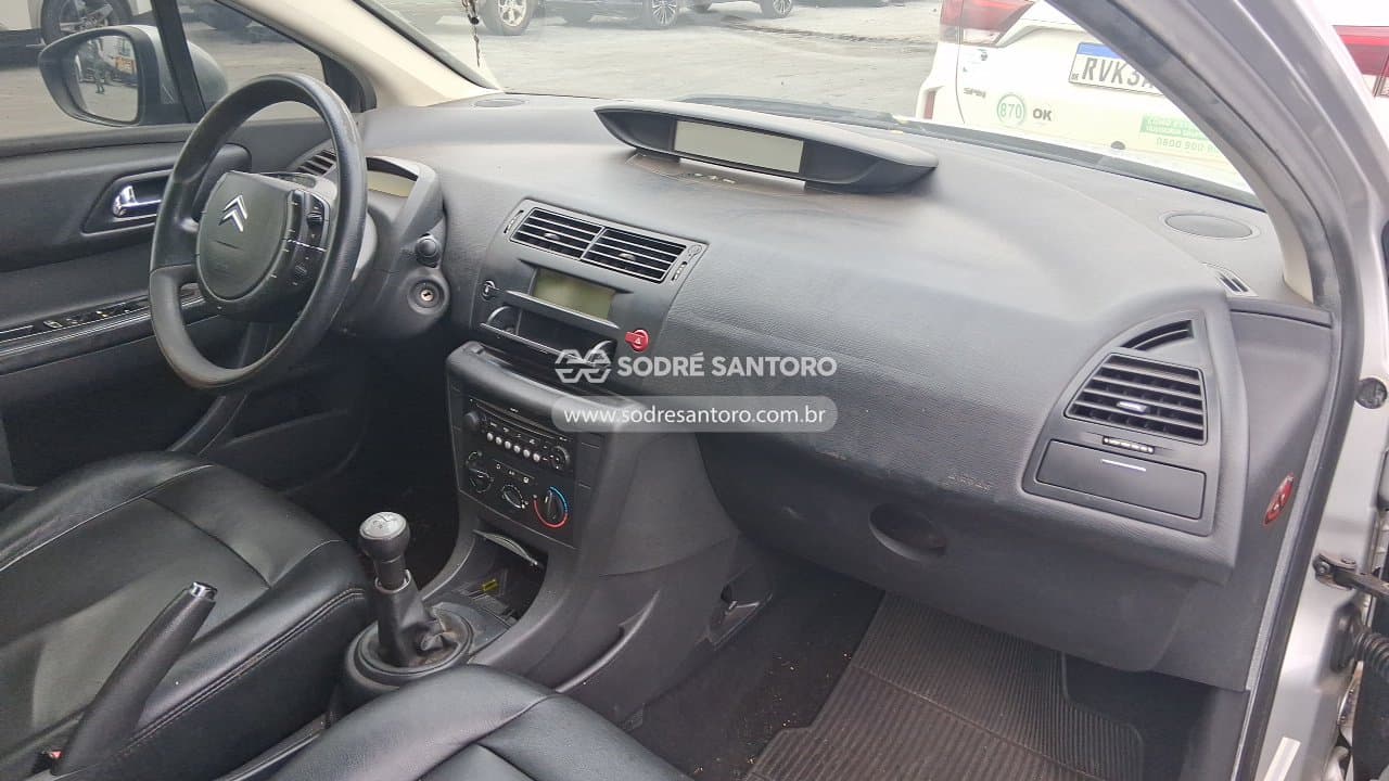 Citroën C4 2012 — foto 8