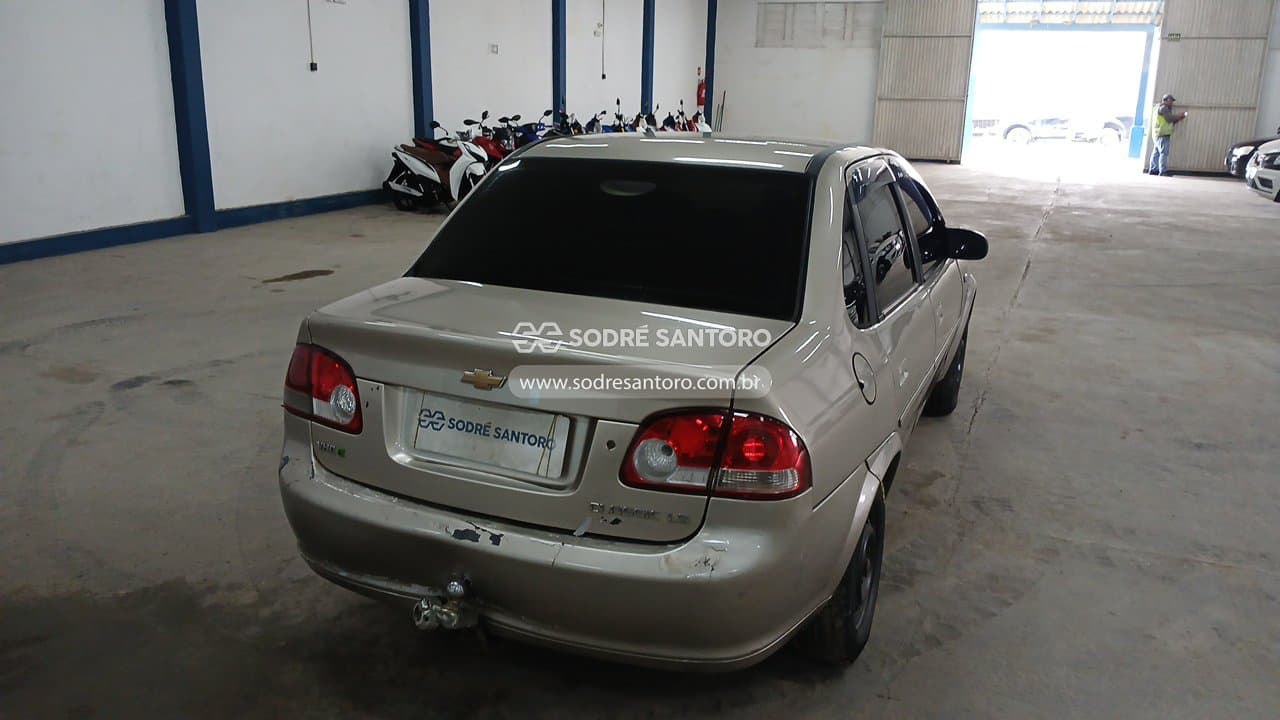 Chevrolet Classic Ls 2013 — foto 4