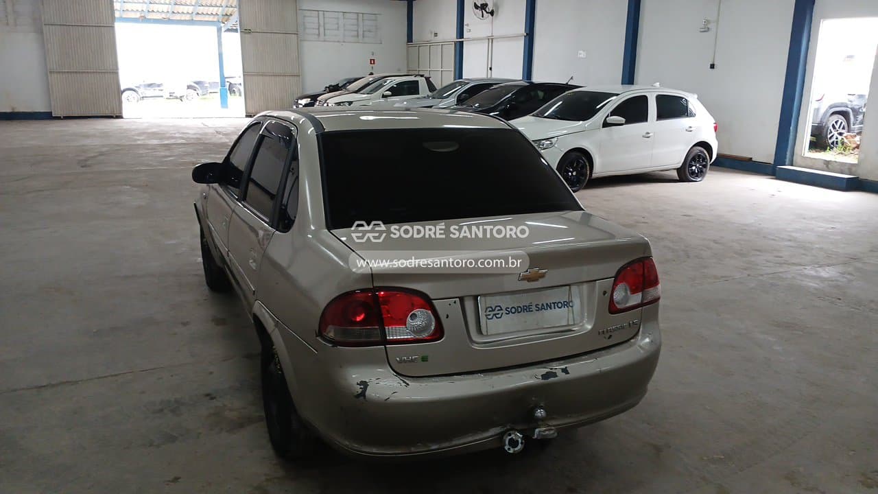 Chevrolet Classic Ls 2013 — foto 2