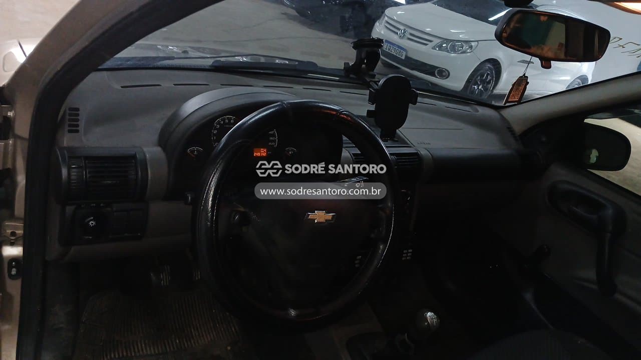 Chevrolet Classic Ls 2013 — foto 6