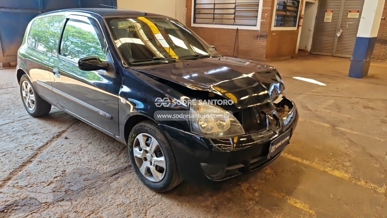 Renault Clio 2011, preta