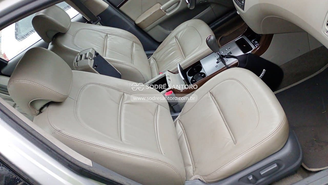 Hyundai Azera 3.3 V6 2011 — foto 8