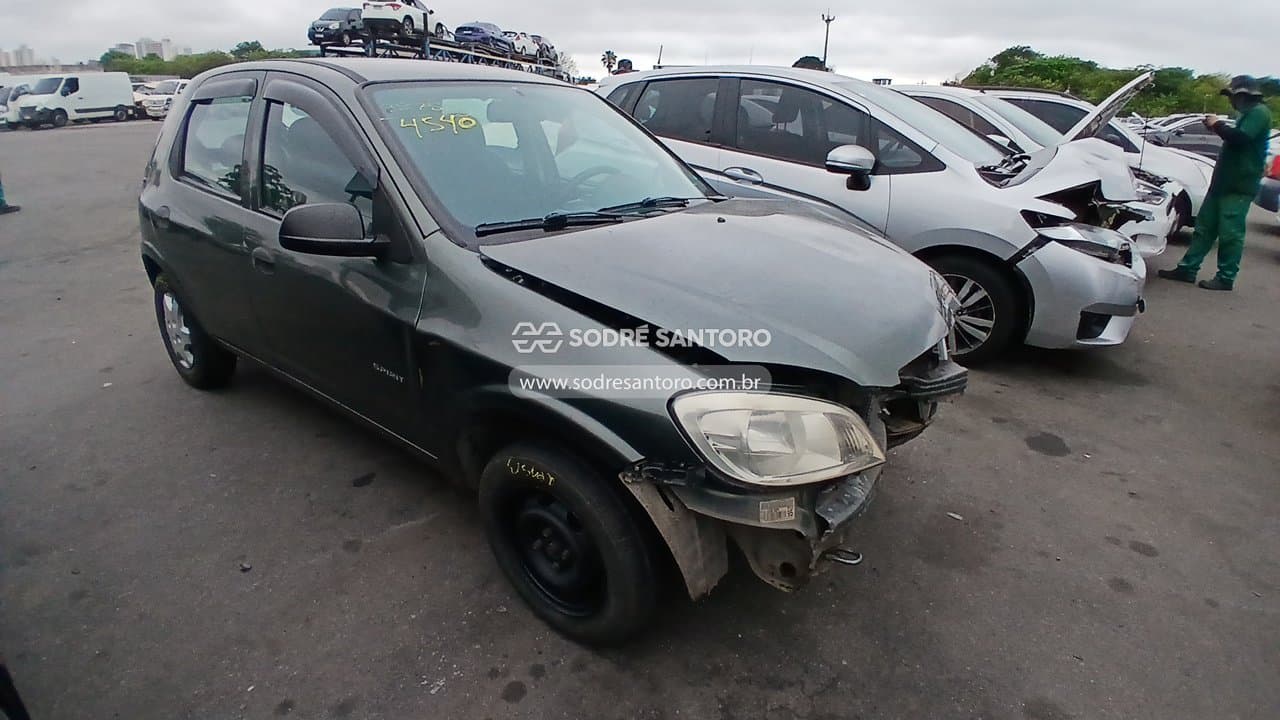 Chevrolet Celta Spirit 2011, cinza