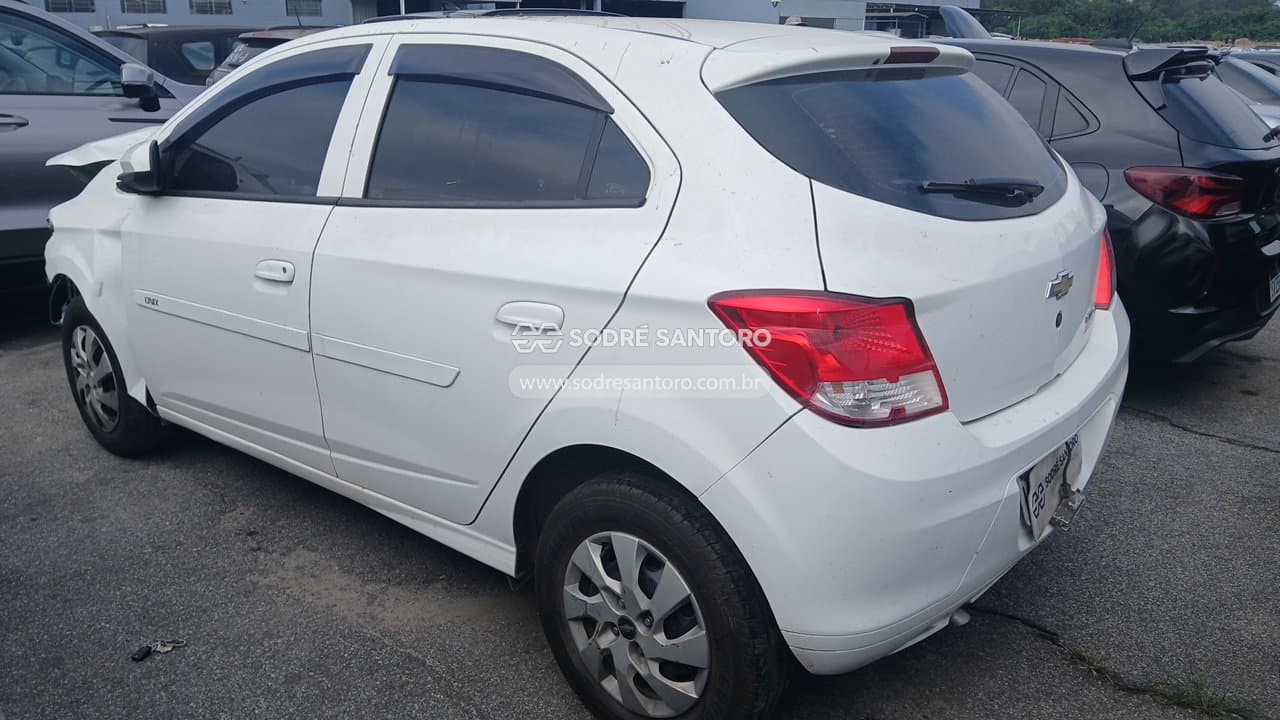 Chevrolet Onix 1.0 Lt 2015 — foto 2