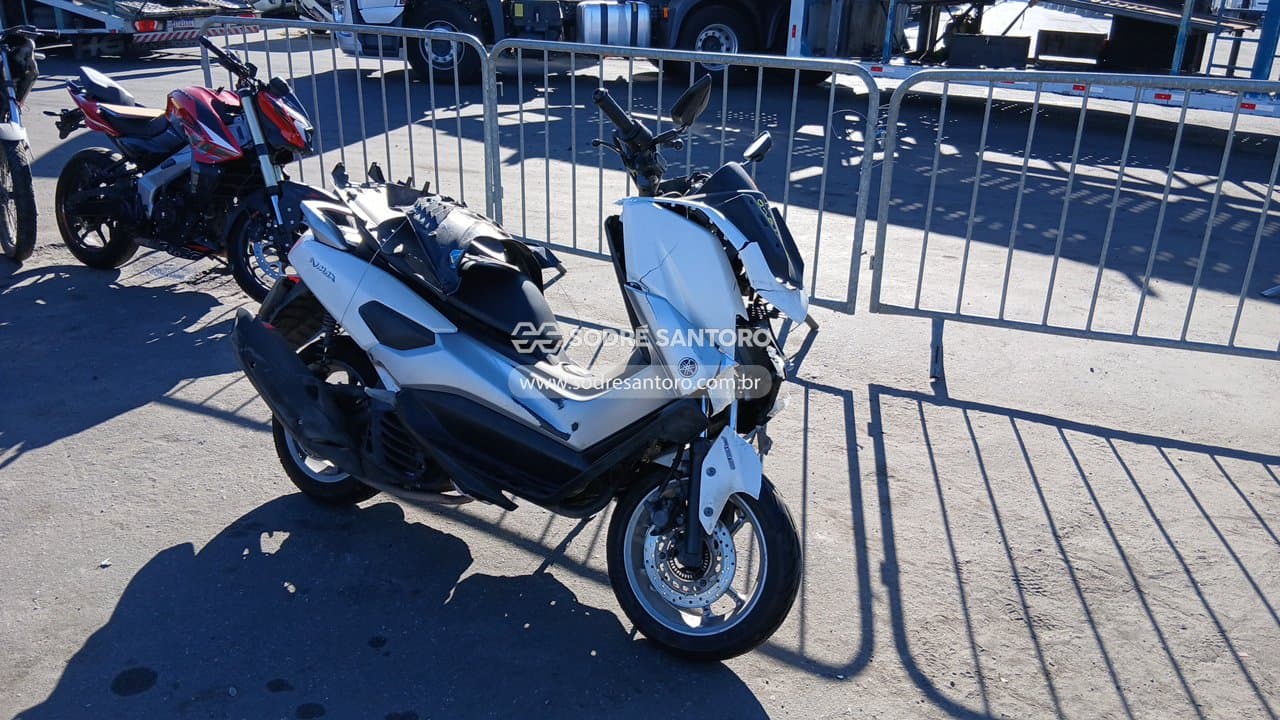 Yamaha Nmax 2017, branca