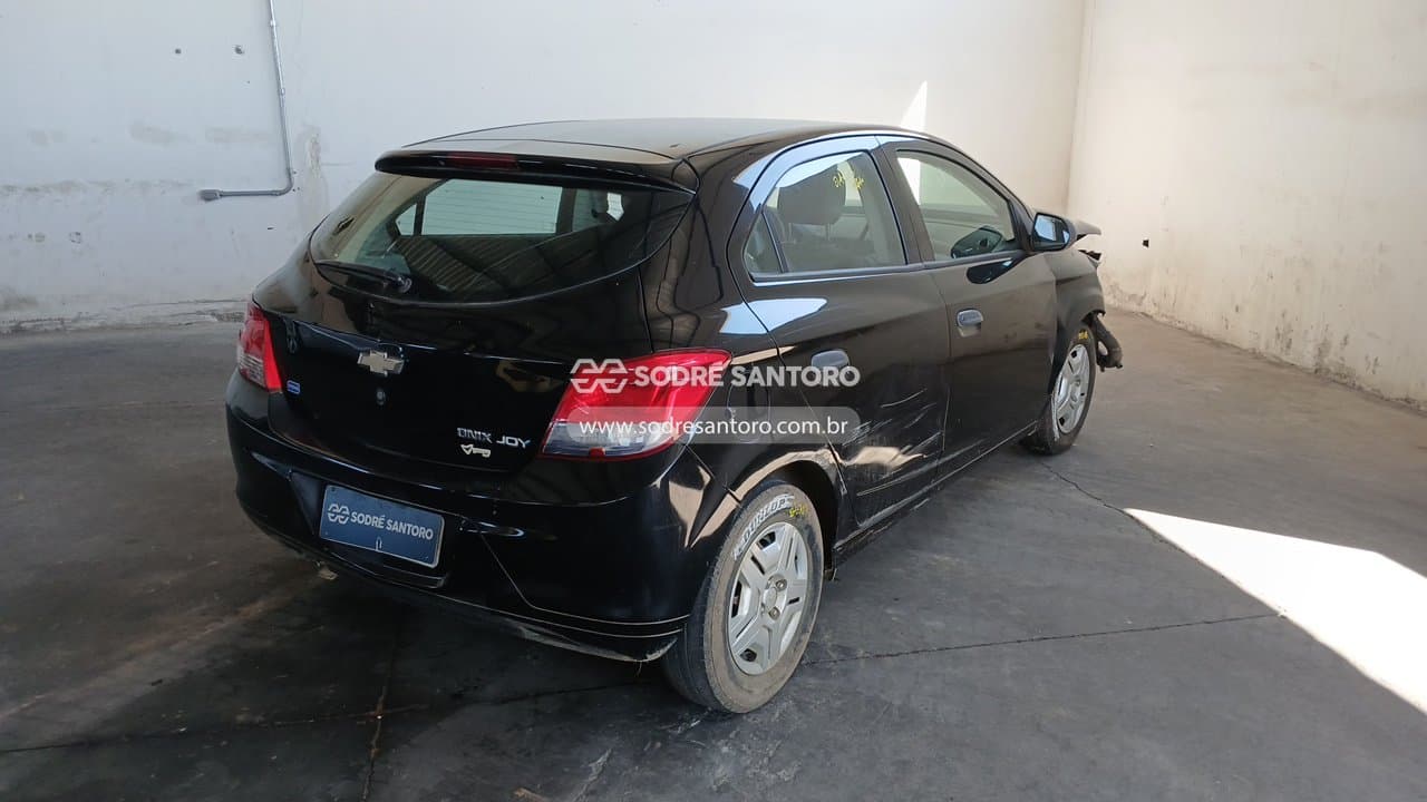 Chevrolet Onix 2017 — foto 4