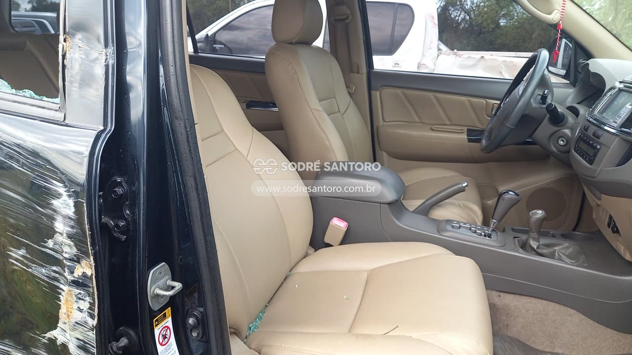 Toyota Hiluxsw4 Srv4x4 2013 — foto 8
