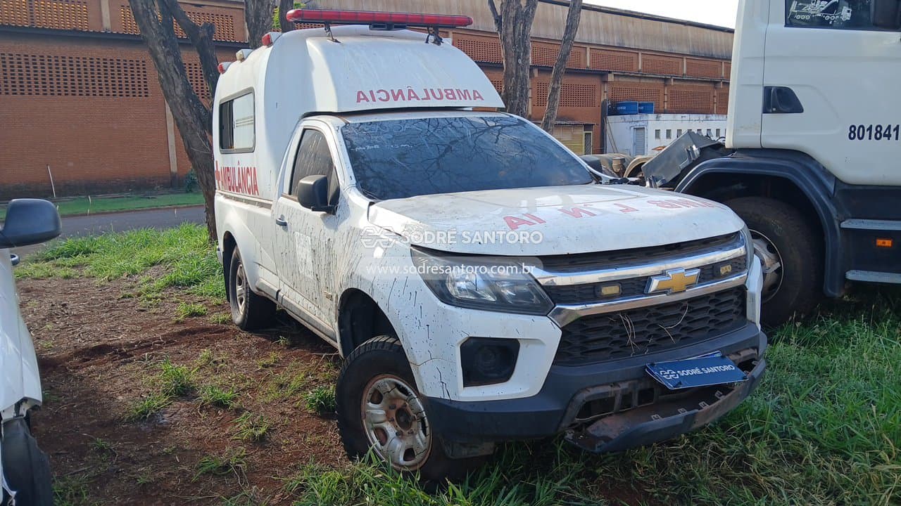 Chevrolet S10 Niks Amb 2022, branca