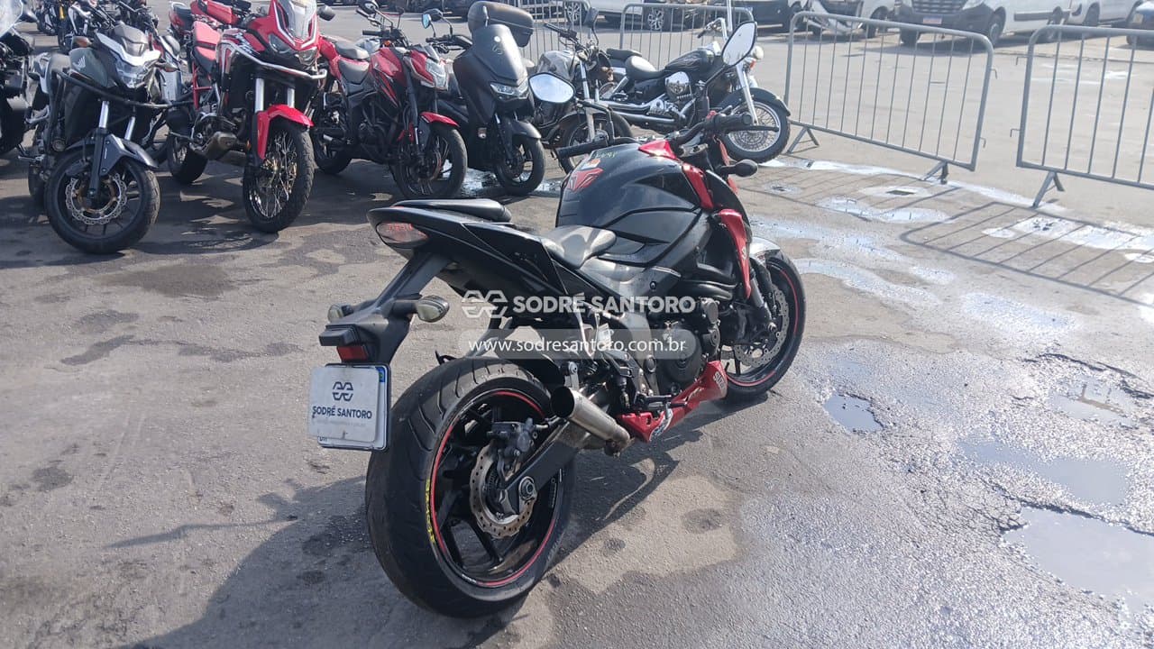 Suzuki Gsx-s750 a 2019 — foto 4
