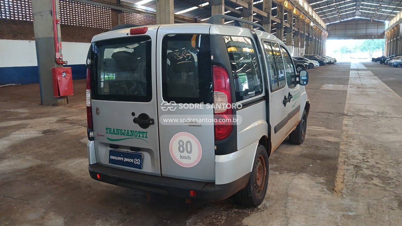 Fiat Doblo Essence 7l e 2021 — foto 4