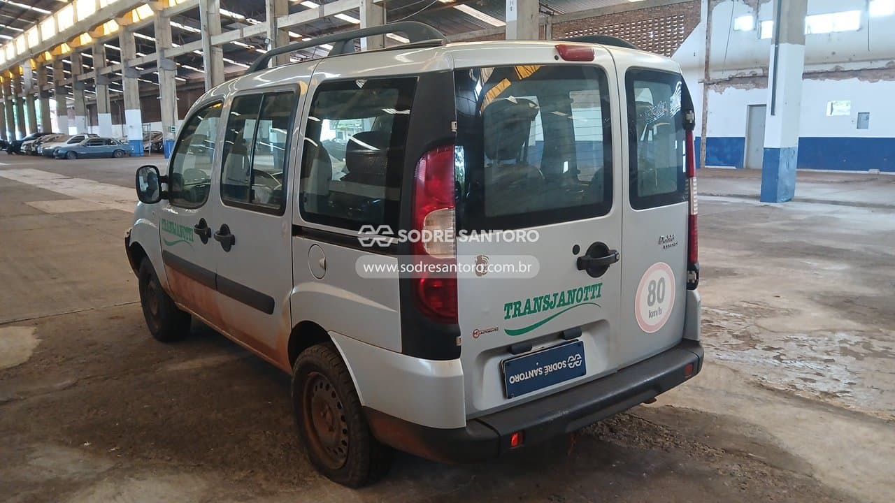 Fiat Doblo Essence 7l e 2021 — foto 2