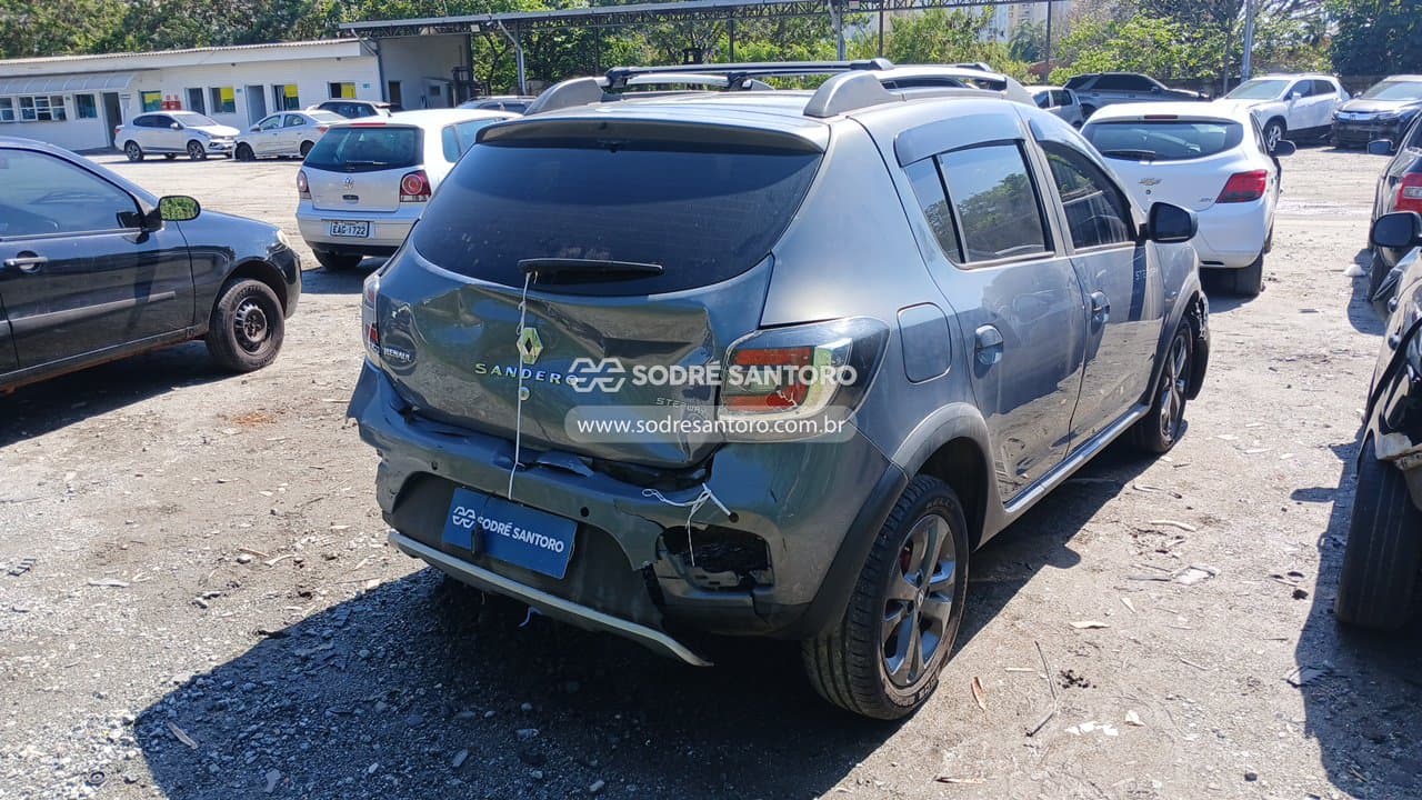Renault Sandero Step 16 2016 — foto 4